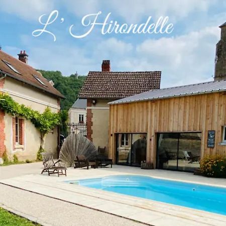 Pool House-L'Hirondelle De Sermizelles- Grand Jardin, Calme Et Nature Aux Portes Du Morvan别墅 外观 照片